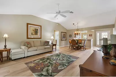 2346 Grenadier Way, The Villages, FL 32162 - Photo 8