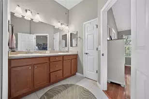 1648 Pennecamp Dr, The Villages, FL 32162 - Photo 26