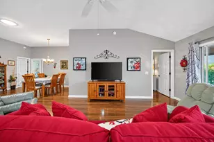1648 Pennecamp Dr, The Villages, FL 32162 - Photo 8