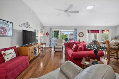 1648 Pennecamp Drive, The Villages, FL 32162 - Photo 10