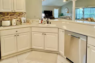 1693 Mt Croghan Trail, The Villages, FL 32162 - Photo 8