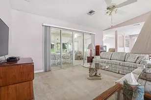 1040 Eagles Landing, Leesburg, FL 34748 - Photo 8