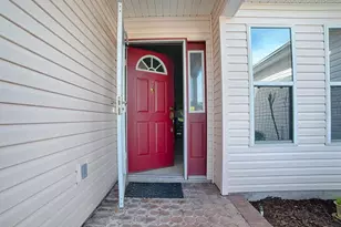 1040 Eagles Landing, Leesburg, FL 34748 - Photo 4