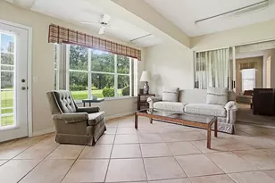 32543 Oak Park Dr, Leesburg, FL 34748 - Photo 8