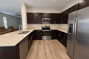 27033 White Plains Way, Leesburg, FL 34748 - Photo 6