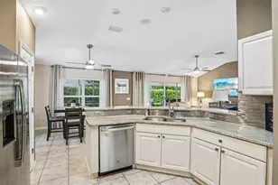 17115 SE 93rd Tellfier Terrace, The Villages, FL 32162 - Photo 22