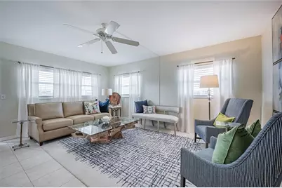6111 2nd Street E #16, Saint Pete Beach, FL 33706 - Photo 4