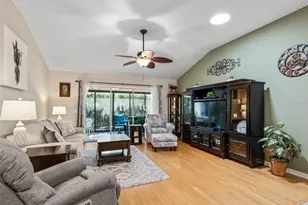 2182 Kaylee Dr, The Villages, FL 32162 - Photo 12