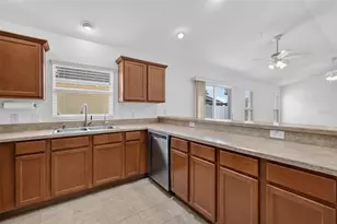 3056 Eastwood Terrace, The Villages, FL 32163 - Photo 4
