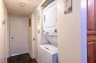 1228 S Pine Ridge Cir, Sanford, FL 32773 - Photo 16