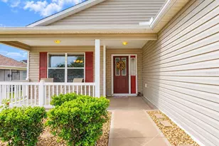 766 Bartlet, The Villages, FL 32162 - Photo 2