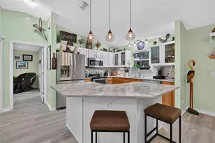 2795 Privada Dr, The Villages, FL 32162 - Photo 8
