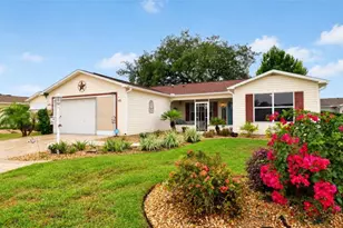 2795 Privada Dr, The Villages, FL 32162 - Photo 2