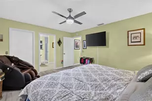 2795 Privada Dr, The Villages, FL 32162 - Photo 18
