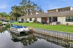 2226 Cypress Cove Dr, Tavares, FL 32778 - Photo 32