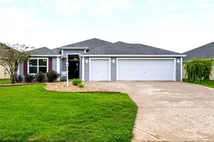 3161 Dressendorfer Dr, The Villages, FL 32163 - Photo 16