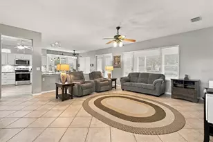 9561 SE 124th Loop, Summerfield, FL 34491 - Photo 4
