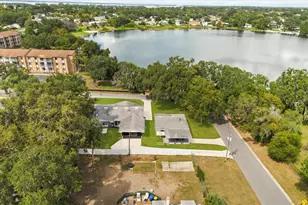 1210 E Caroline St, Tavares, FL 32778 - Photo 46