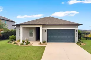 2378 Gold Dust Dr, Minneola, FL 34715 - Photo 2