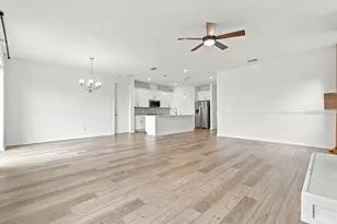 2378 Gold Dust Dr, Minneola, FL 34715 - Photo 10