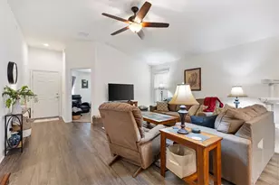 798 Millhorn Loop, The Villages, FL 32163 - Photo 6