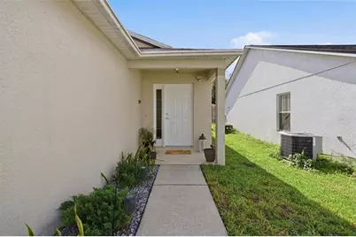 945 Clear Creek Circle, Clermont, FL 34714 - Photo 4