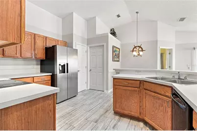 945 Clear Creek Circle, Clermont, FL 34714 - Photo 12