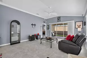 2137 Locklin Ln, The Villages, FL 32163 - Photo 14