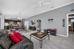 2137 Locklin Ln, The Villages, FL 32163 - Photo 16
