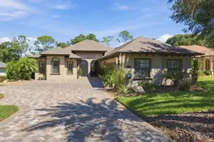 5084 Greens Dr, Lady Lake, FL 32159 - Photo 8