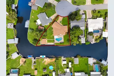 1627 Canal Court, Tavares, FL 32778 - Photo 2