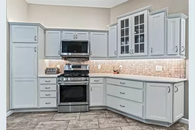 6065 Keckonen Drive, The Villages, FL 32163 - Photo 8