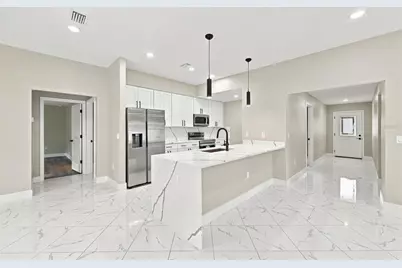 11134 Woodside Drive, Leesburg, FL 34788 - Photo 10