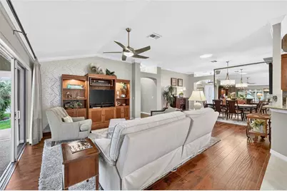 7775 SE 168th Lone Oak Loop, The Villages, FL 32162 - Photo 18