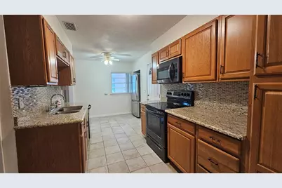 25 E Chesley Avenue, Eustis, FL 32726 - Photo 14