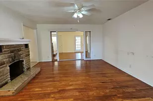 25 E Chesley Ave, Eustis, FL 32726 - Photo 4