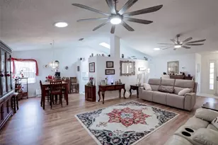 26162 Newcombe Cir, Leesburg, FL 34748 - Photo 6