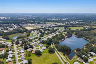26162 Newcombe Cir, Leesburg, FL 34748 - Photo 32