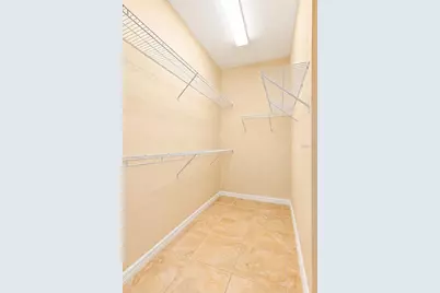 120 Montoro, Davenport, FL 33837 - Photo 18