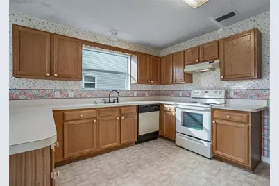 930 Ramos Drive, The Villages, FL 32159 - Photo 10