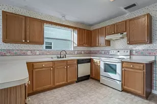 930 Ramos Dr, The Villages, FL 32159 - Photo 10