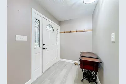 35933 Clear Lake Circle, Eustis, FL 32736 - Photo 10