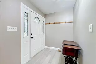 35933 Clear Lake Cir, Eustis, FL 32736 - Photo 10