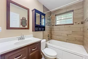 35933 Clear Lake Cir, Eustis, FL 32736 - Photo 32