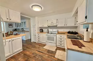 103 Tamarisk Way, Leesburg, FL 34748 - Photo 4