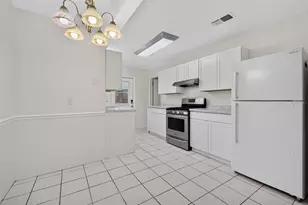 552 Highland Dr, Eustis, FL 32726 - Photo 8