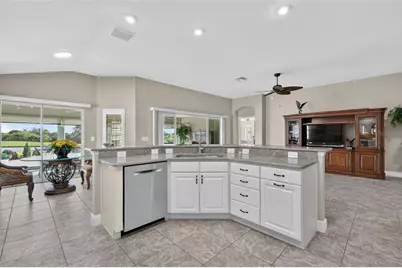 3323 Kelvington Road, The Villages, FL 32163 - Photo 10
