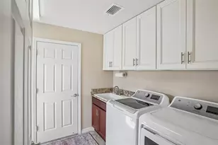 494 Arbella Loop, The Villages, FL 32162 - Photo 38