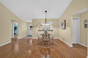 16758 SE 84th Colerain Cir, The Villages, FL 32162 - Photo 10