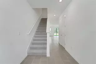 31630 Ocean Breeze Dr, San Antonio, FL 33576 - Photo 4